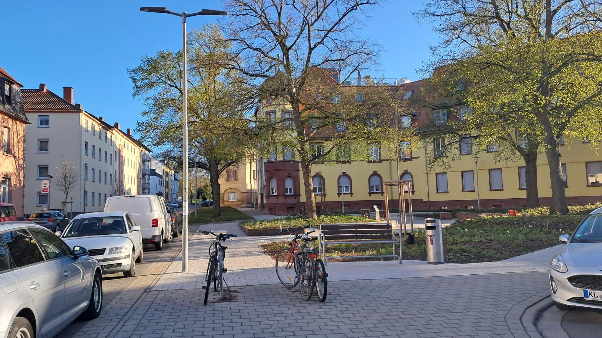 Medicus, 3 Zkb, Balkon, Garten, Naehe Stadtpark, Ruhig * Kaiserslautern